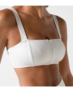 Gigi C Sport Sheree Ivory Zipper Top Size Medium